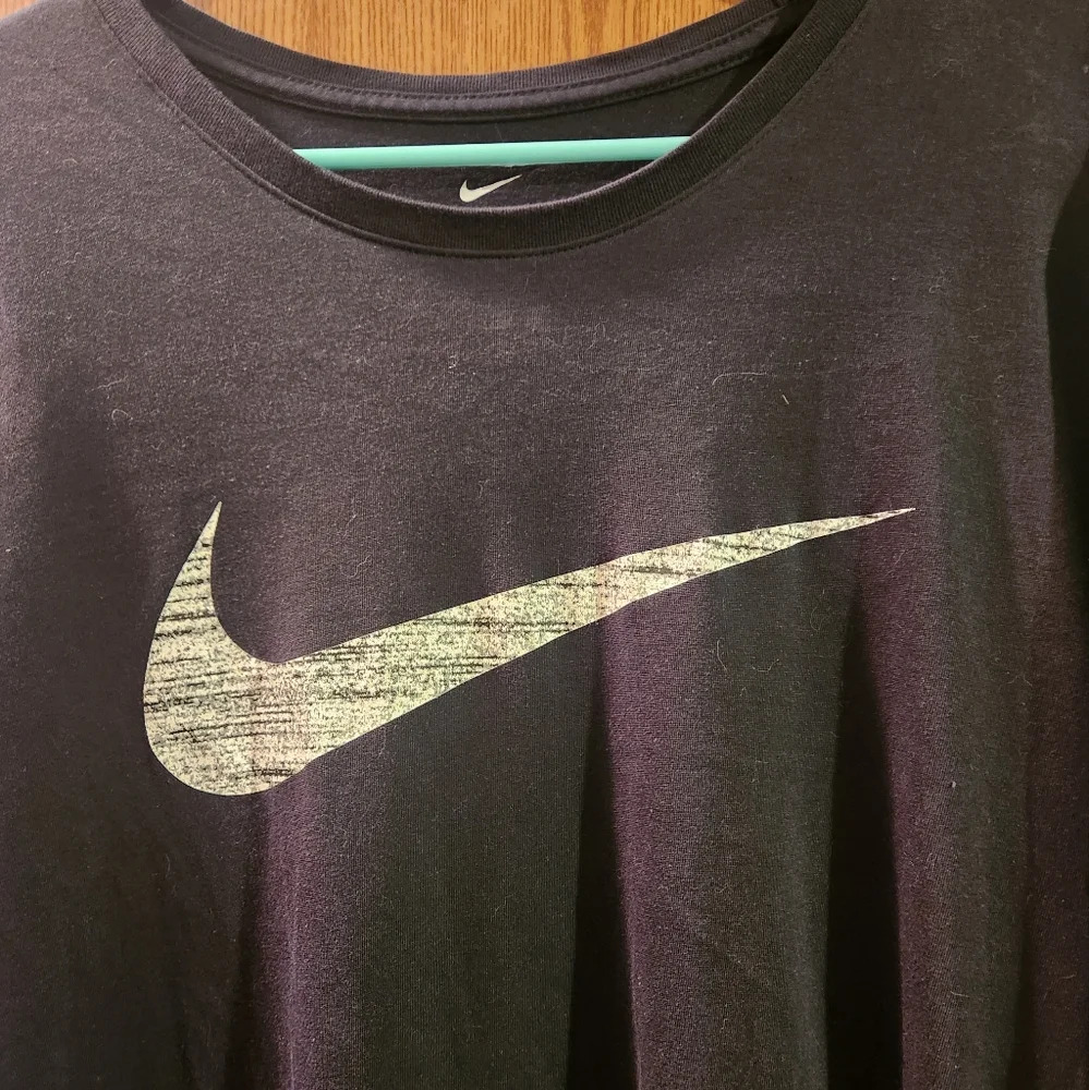 Nike XXL Black Nike Logo Short Sleeve Men's T-Shirt - Picture 3 of 8